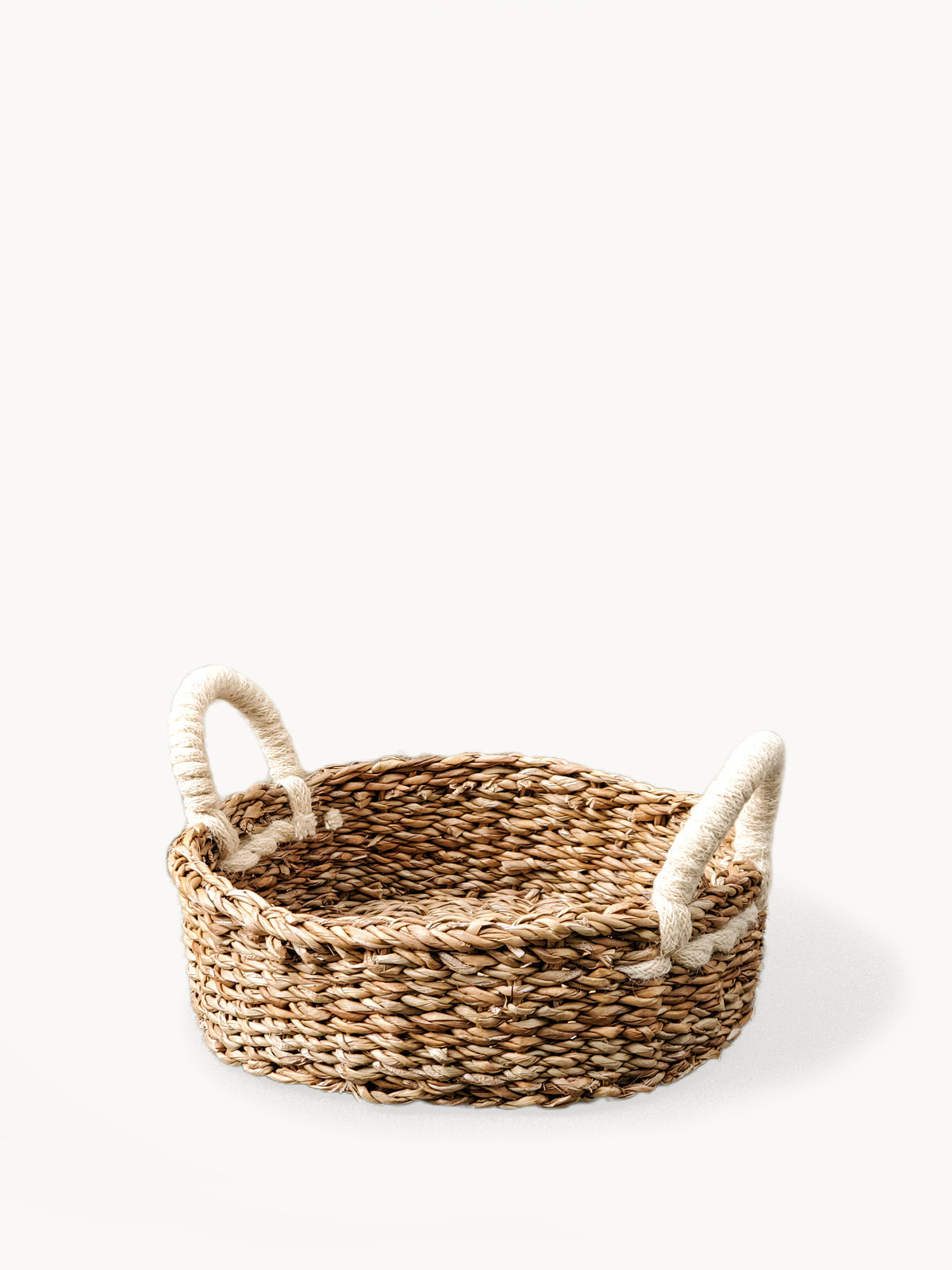 Handwoven Seagrass Bread Basket – Cottagecore Kitchen & Farmhouse Table Décor