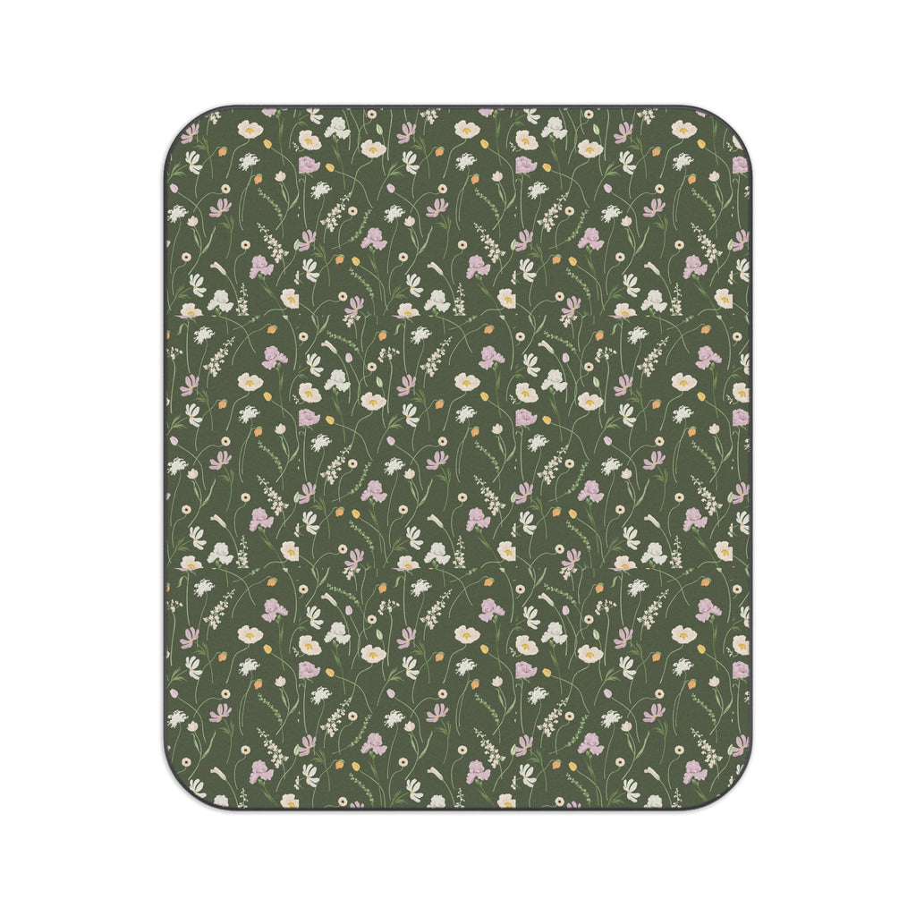 Picnic Blanket – Floral Green Outdoor Throw for Garden & Farm Life Lovers